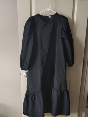 Aritzia Wilfred Sedona Taffeta Ruffle Midi Dress - BLACK